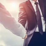 Networking inteligente y entrevistas efectivas: estrategias para impulsar tu búsqueda laboral