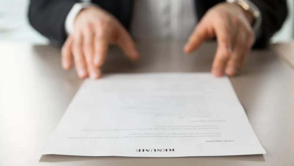 Cuando buscás trabajo, es frustrante postularte a varias ofertas y no recibir respuestas. A veces pensamos que es cuestión de mala suerte, pero muchas veces el problema está en el CV.