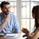 Preguntas inusuales en entrevistas laborales y cómo responderlas