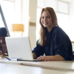 Los 10 mejores creadores de CV: herramientas clave para impulsar tu transición profesional